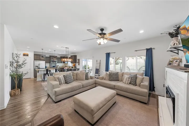 24212 Bay Laurel Avenue, Murrieta, California 92562