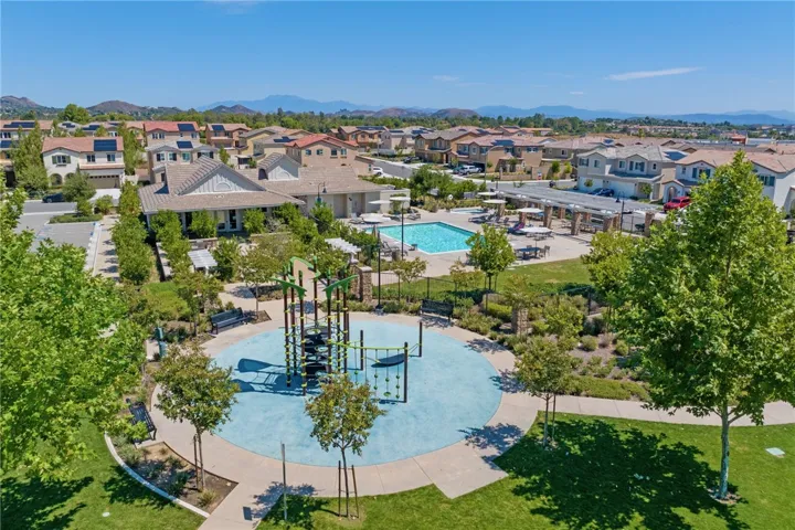 Santa Rosa Highlands aerial view of HOA amenities