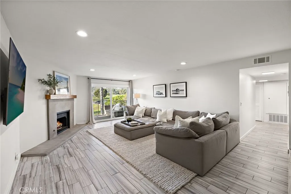 2501 S El Camino Real 309, San Clemente, California 92672 home-pic-5