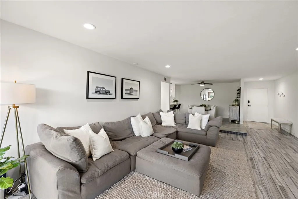 2501 S El Camino Real 309, San Clemente, California 92672 home-pic-12