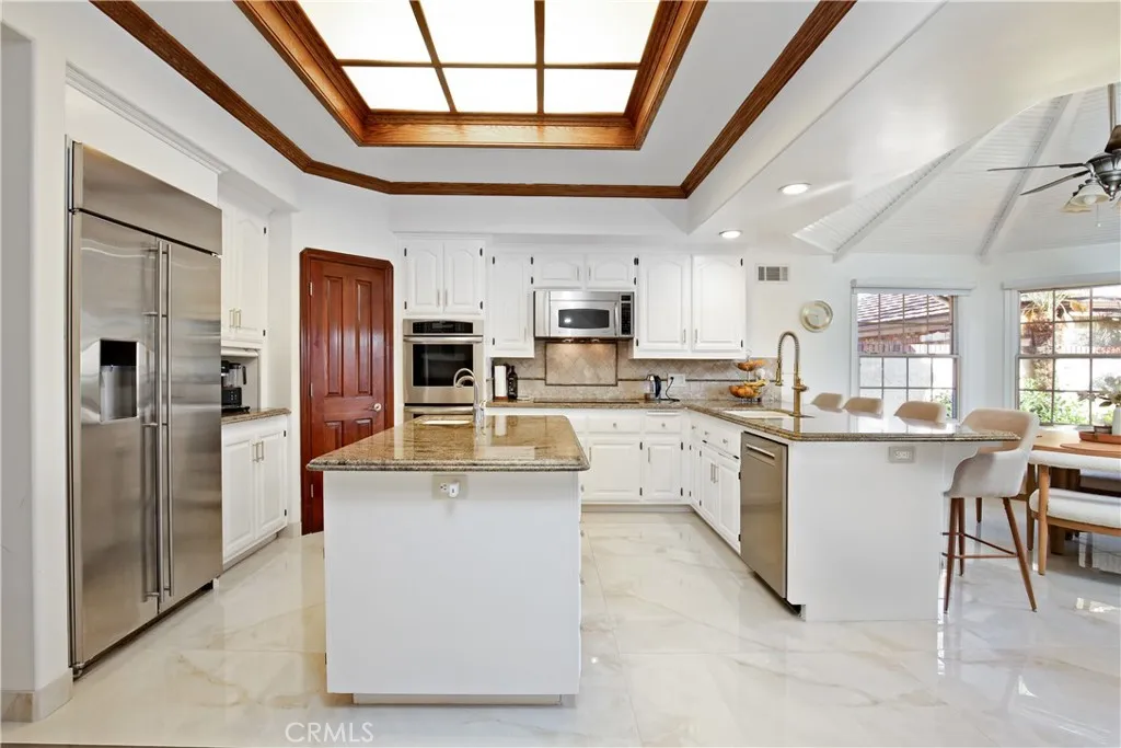 9378 Suva Street, Downey, California 90240 home-pic-12