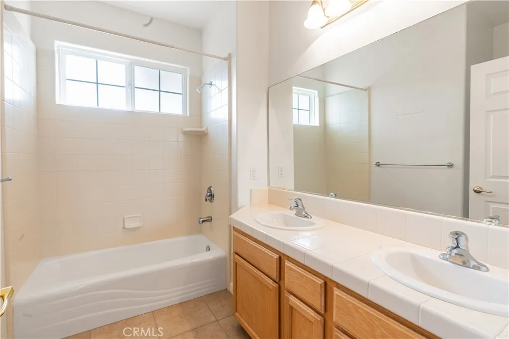 609 Larkfield Place, Paso Robles, California 93446 home-pic-21