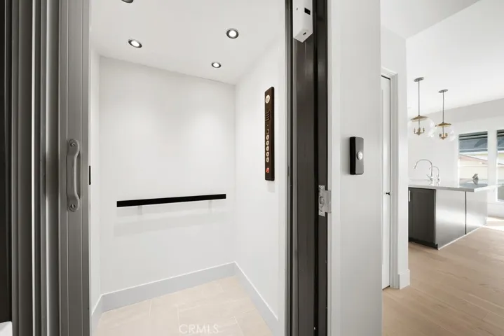 1214 Carmel Street, San Luis Obispo, California 93401