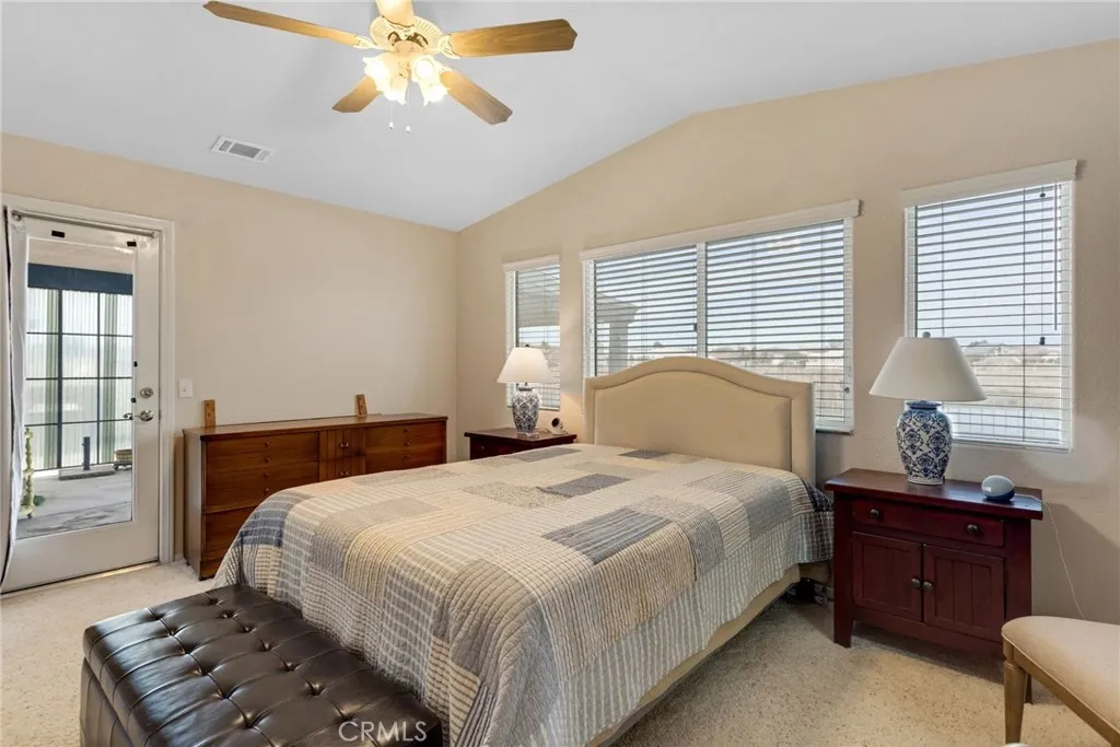 14464 Jamaica Lane, Helendale, California 92342 home-pic-18