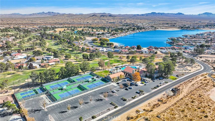 Silver Lakes Community