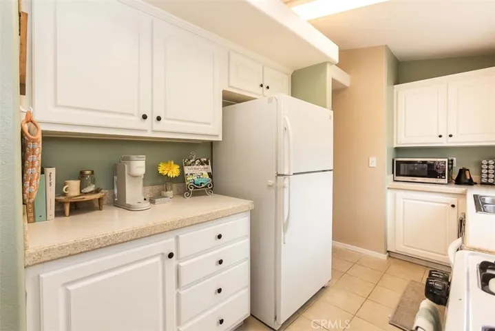 3860 S Higuera D23, San Luis Obispo, California 93401