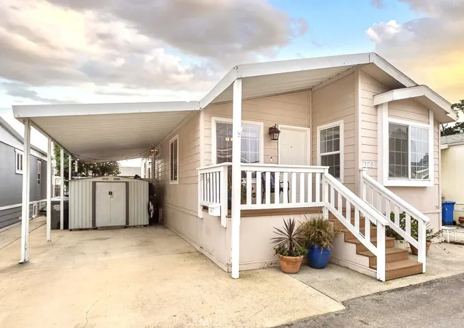 3860 S Higuera D23, San Luis Obispo, California 93401