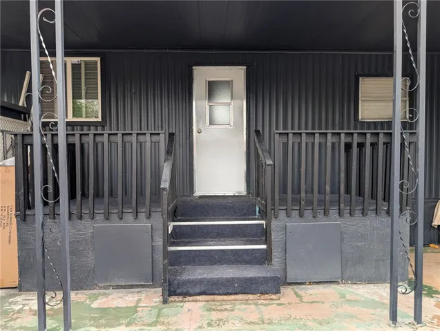 2nd porch