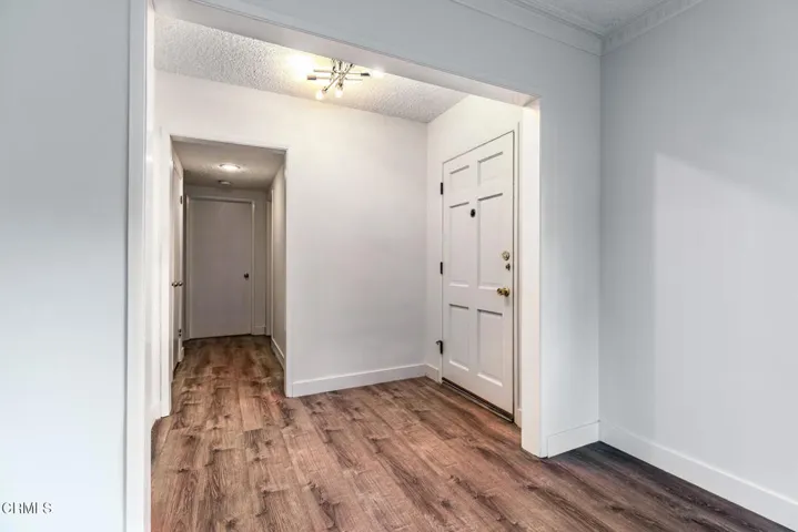 681 S Orange Grove (5 of 37)