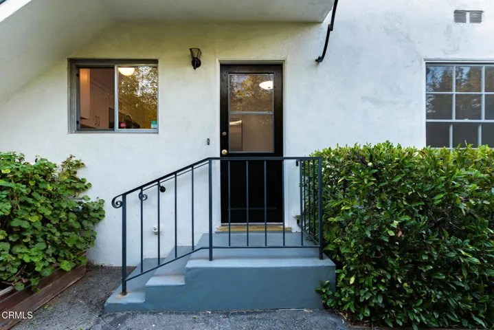 681 S Orange Grove (35 of 37)