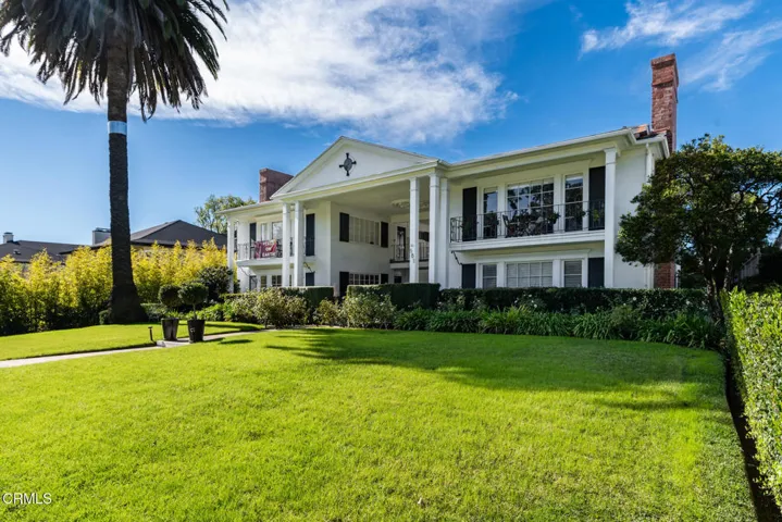 681 S Orange Grove (2 of 37)