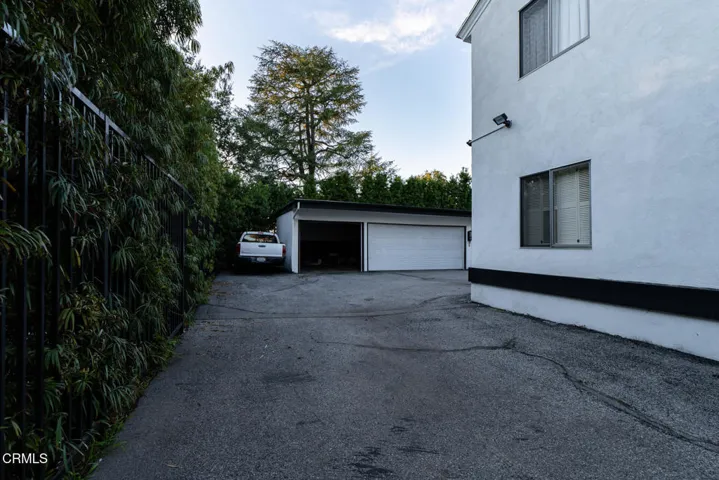 681 S Orange Grove (36 of 37)