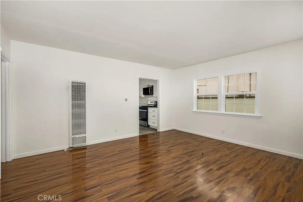 6404 Indiana Avenue, Long Beach, California 90805 home-pic-5
