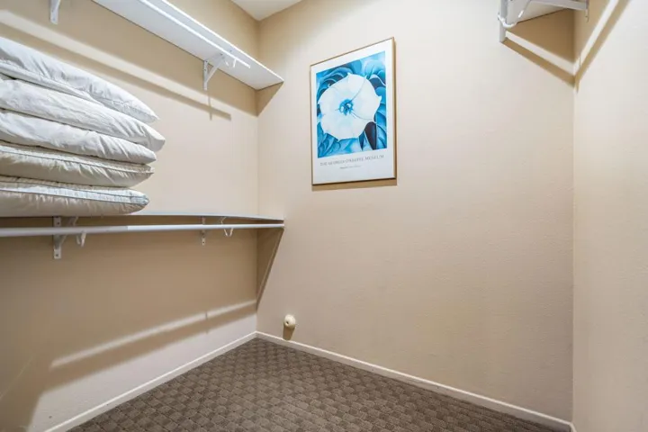 29-web-or-mls-PamEdgebrook_OPMG_0126_029