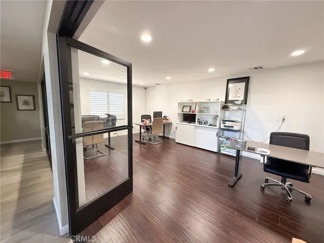 1304 W Commonwealth Avenue, Fullerton, California 92833