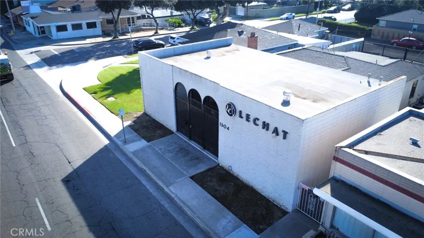 1304 W Commonwealth Avenue, Fullerton, California 92833