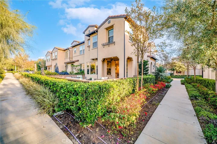 18 Prominence, Lake Forest, California 92630