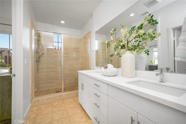 18 Prominence, Lake Forest, California 92630