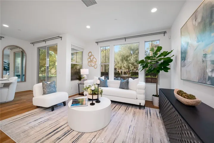 18 Prominence, Lake Forest, California 92630