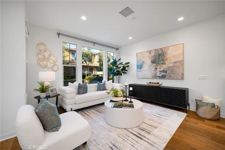 18 Prominence, Lake Forest, California 92630