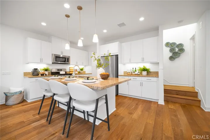 18 Prominence, Lake Forest, California 92630
