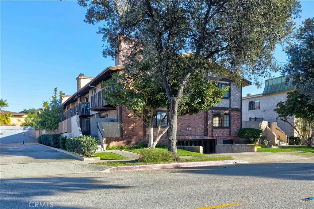 330 Concord Street A, Glendale, California 91203 home-pic-1