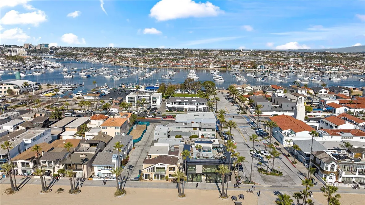 1504 W Oceanfront 5, Newport Beach, California 92663 home-pic-32