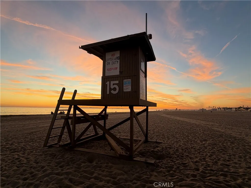 1504 W Oceanfront 5, Newport Beach, California 92663 home-pic-35