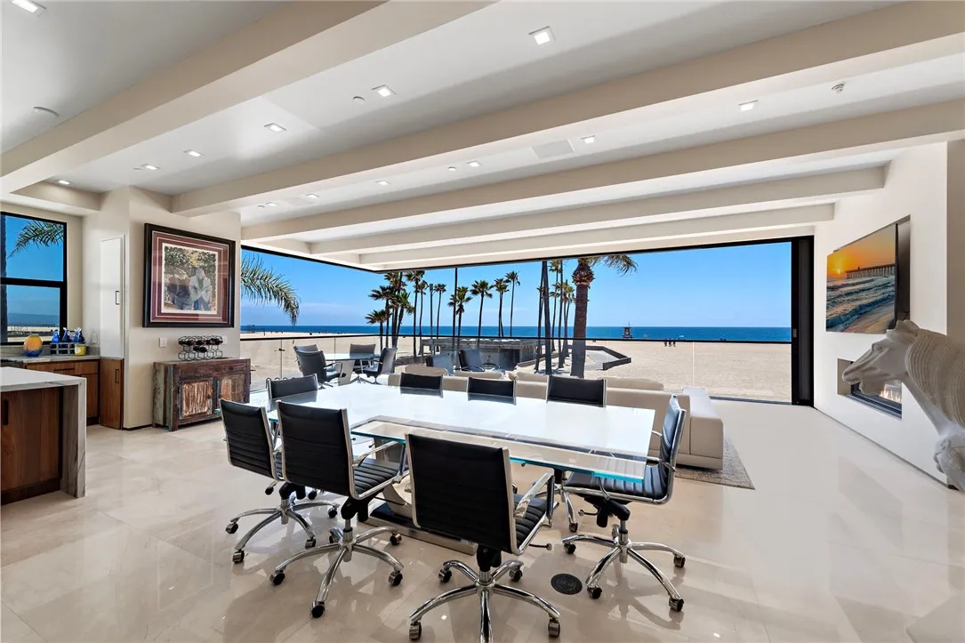 1504 W Oceanfront 5, Newport Beach, California 92663 home-pic-11
