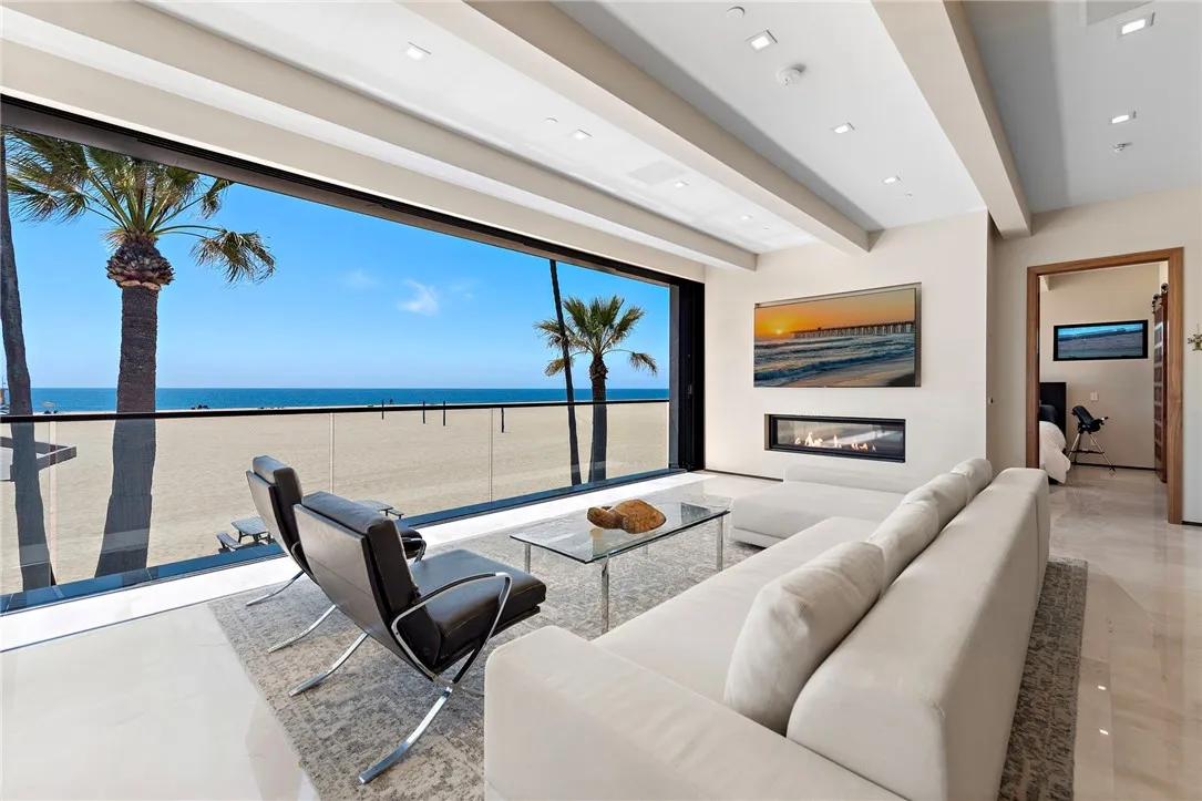 1504 W Oceanfront 5, Newport Beach, California 92663 home-pic-18