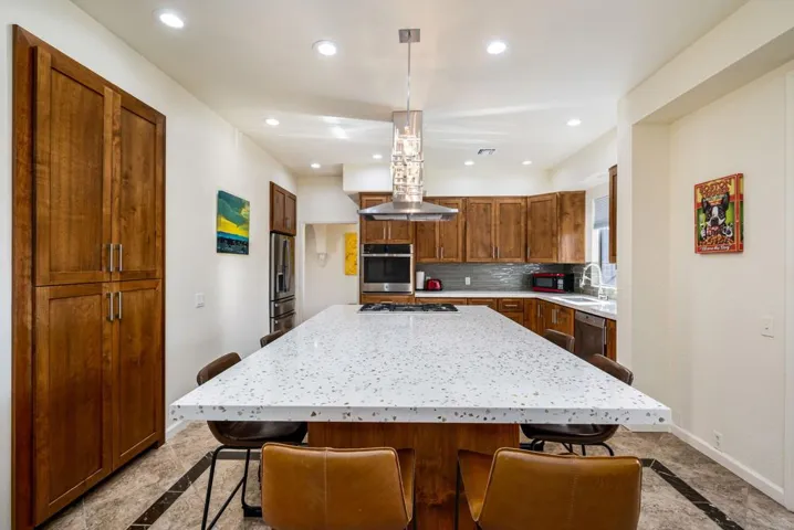 19-web-or-mls-VMDesertW_OPMG_0126_019