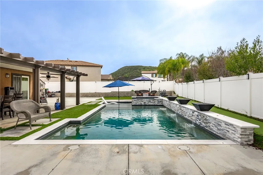 31839 Taton Court, Menifee, California 92584 home-pic-5