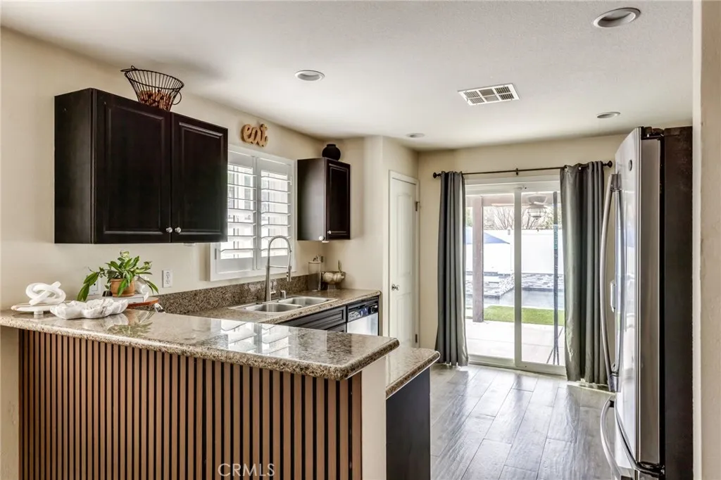 31839 Taton Court, Menifee, California 92584 home-pic-10