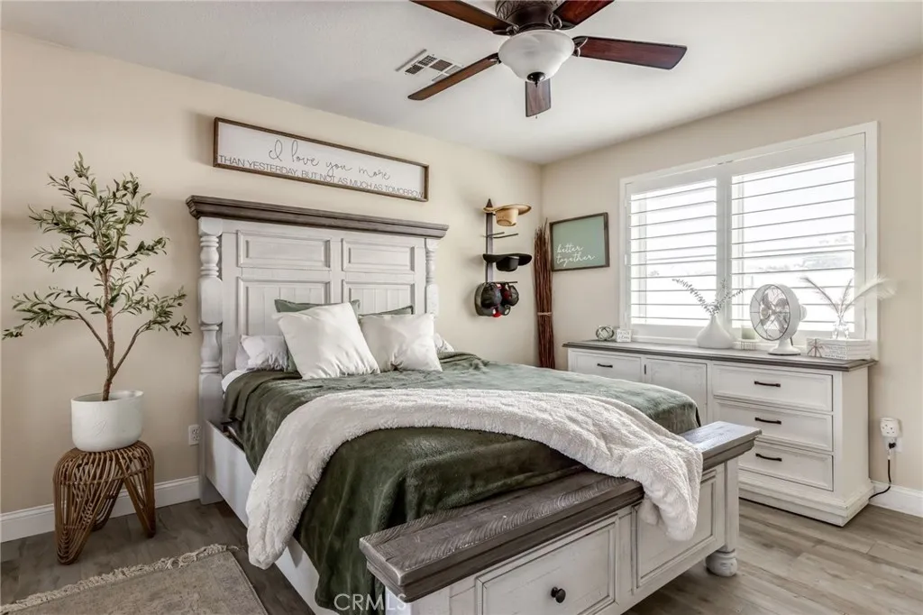 31839 Taton Court, Menifee, California 92584 home-pic-13