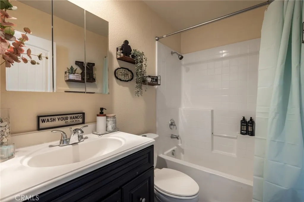 31839 Taton Court, Menifee, California 92584 home-pic-17