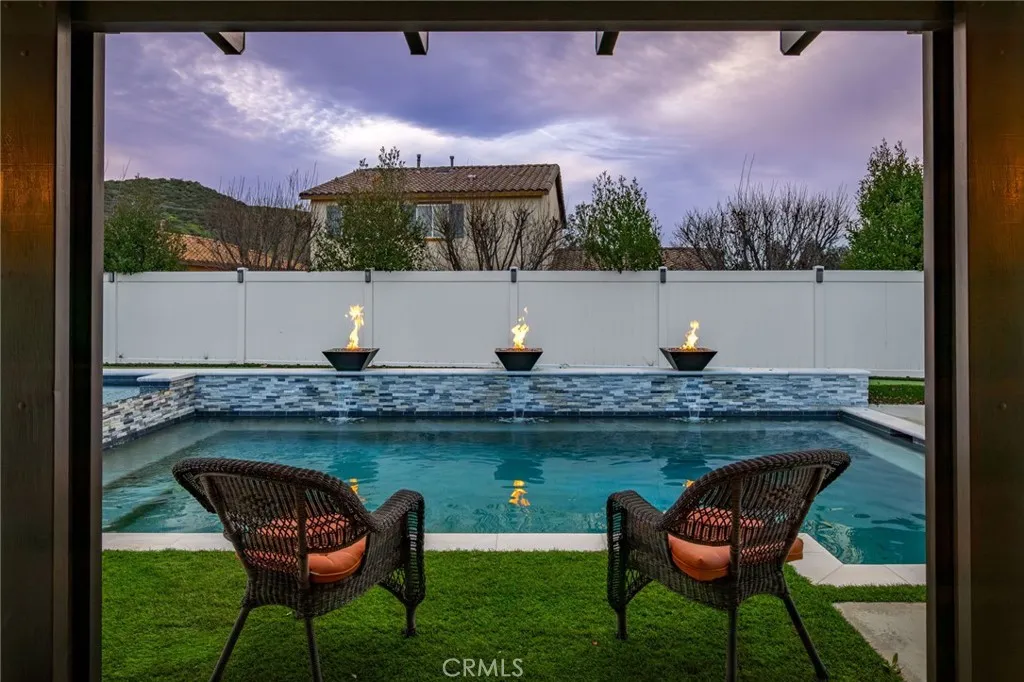 31839 Taton Court, Menifee, California 92584 home-pic-4