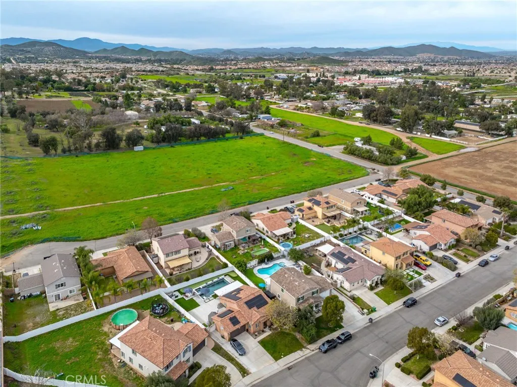 31839 Taton Court, Menifee, California 92584 home-pic-36