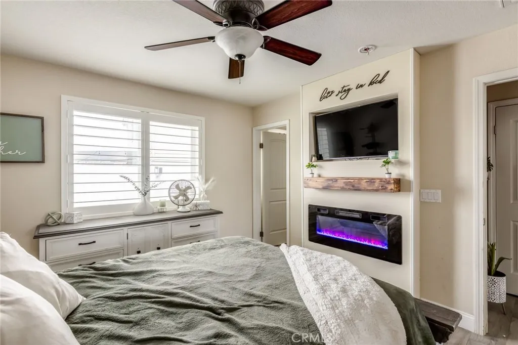 31839 Taton Court, Menifee, California 92584 home-pic-15