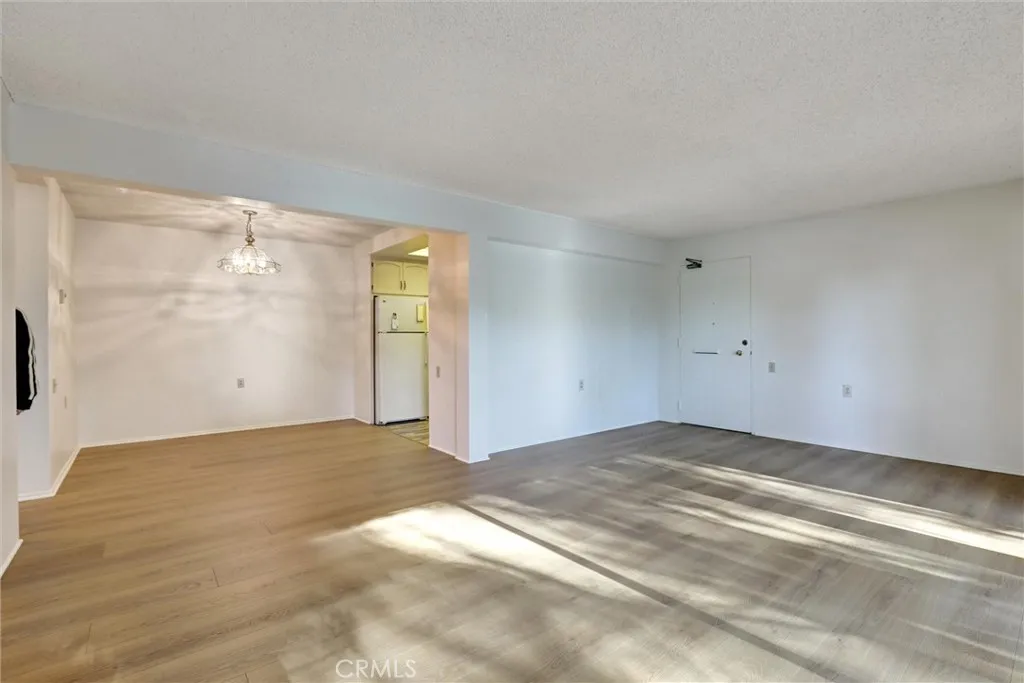 95 Calle Aragon A, Laguna Woods, California 92637 home-pic-5