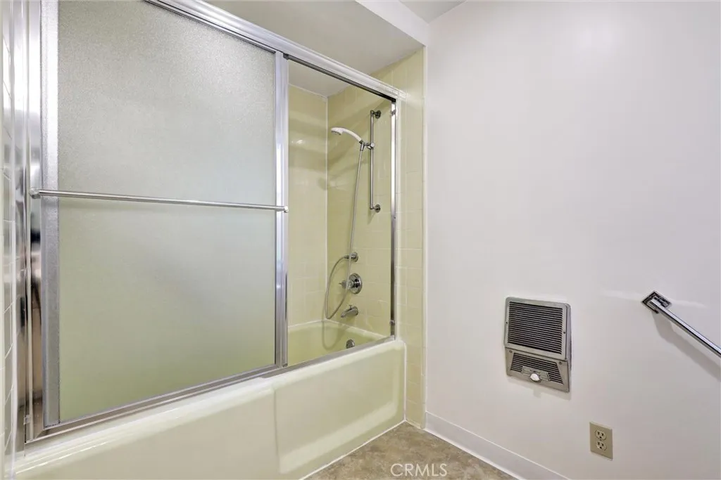 95 Calle Aragon A, Laguna Woods, California 92637 home-pic-19