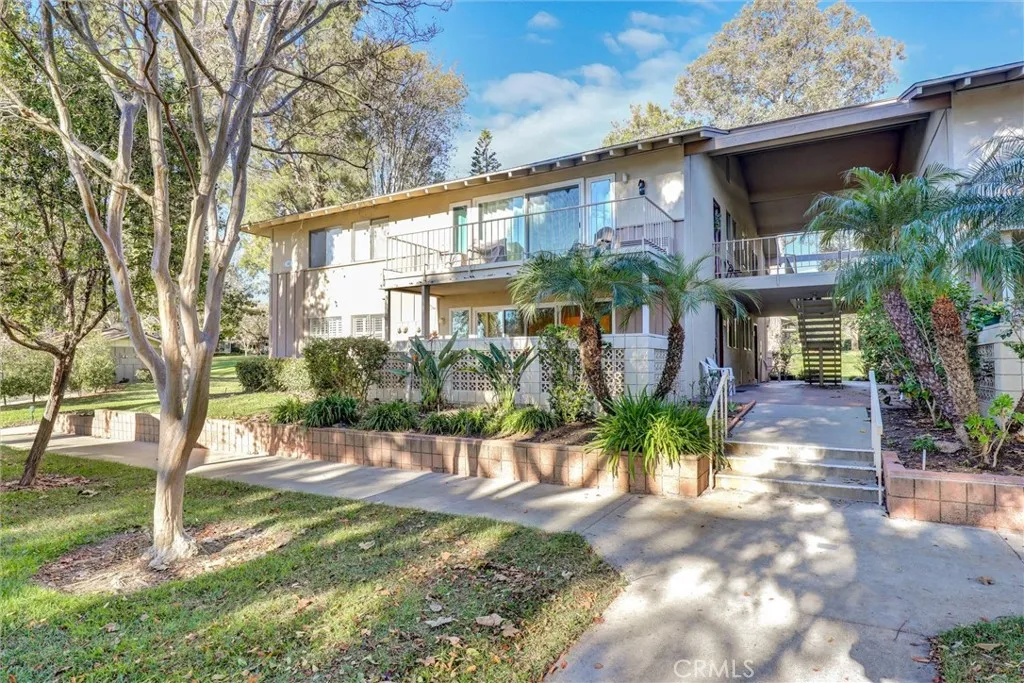 95 Calle Aragon A, Laguna Woods, California 92637 home-pic-26