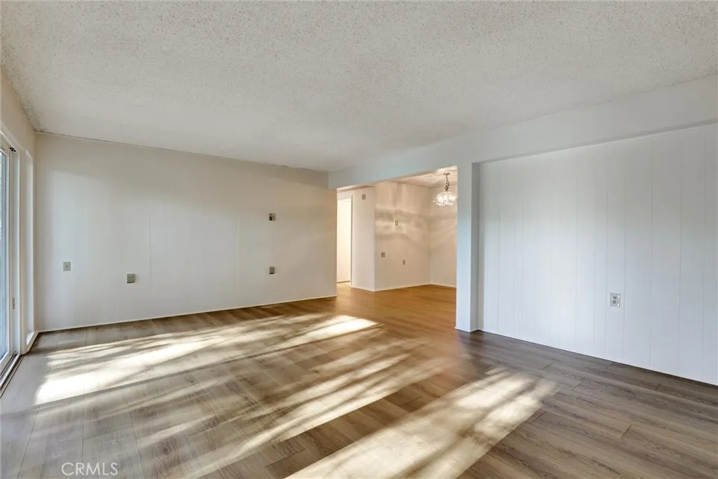 95 Calle Aragon A, Laguna Woods, California 92637 home-pic-2