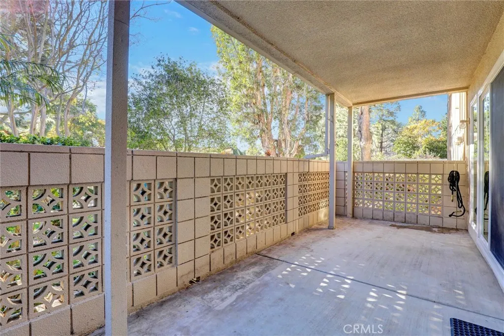 95 Calle Aragon A, Laguna Woods, California 92637 home-pic-23