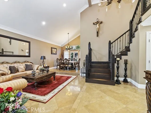 2220 Bloomfield Lane, Corona, California 92882 home-pic-4