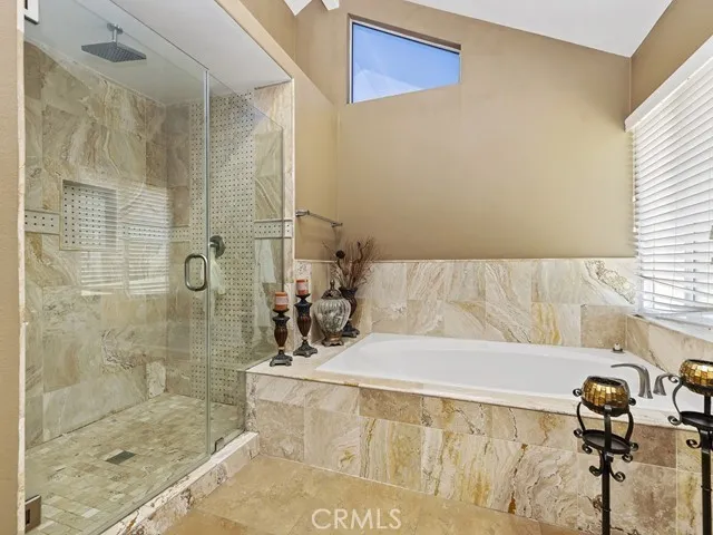 2220 Bloomfield Lane, Corona, California 92882 home-pic-28