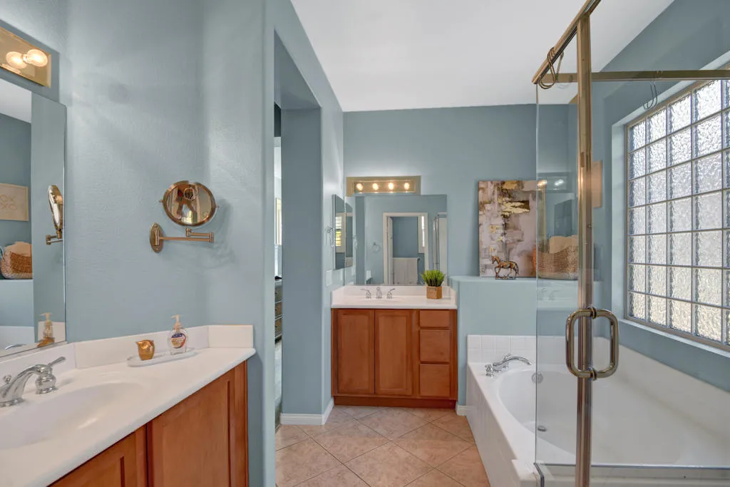 82237 Travolta Avenue, Indio, California 92201 home-pic-22