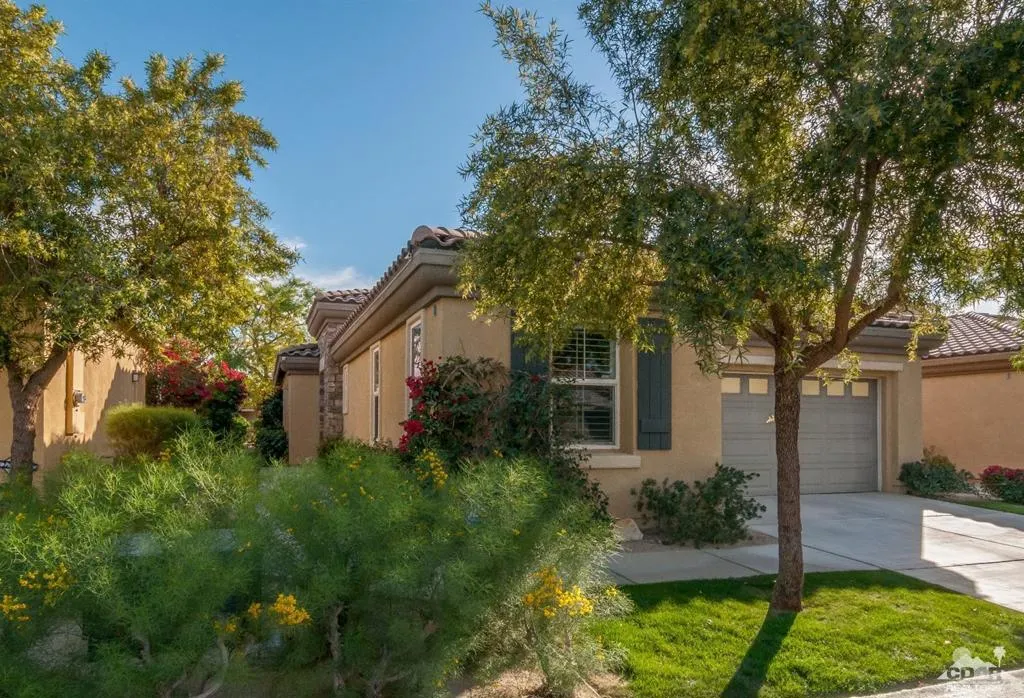 82237 Travolta Avenue, Indio, California 92201 home-pic-29