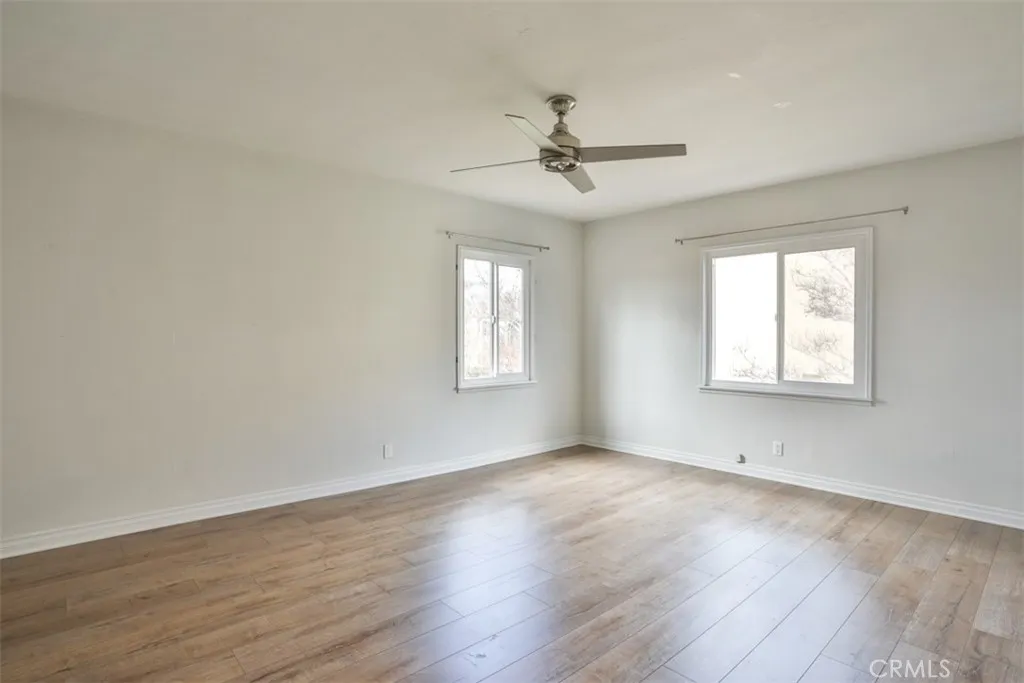 854 Alandele Avenue, Los Angeles, California 90036 home-pic-8