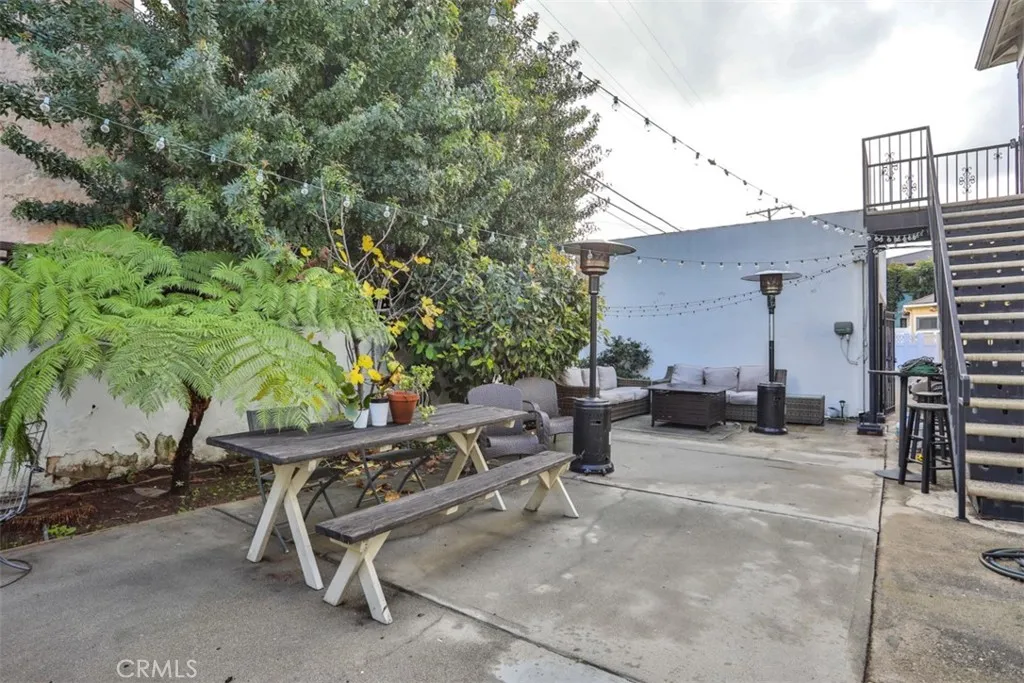 854 Alandele Avenue, Los Angeles, California 90036 home-pic-15