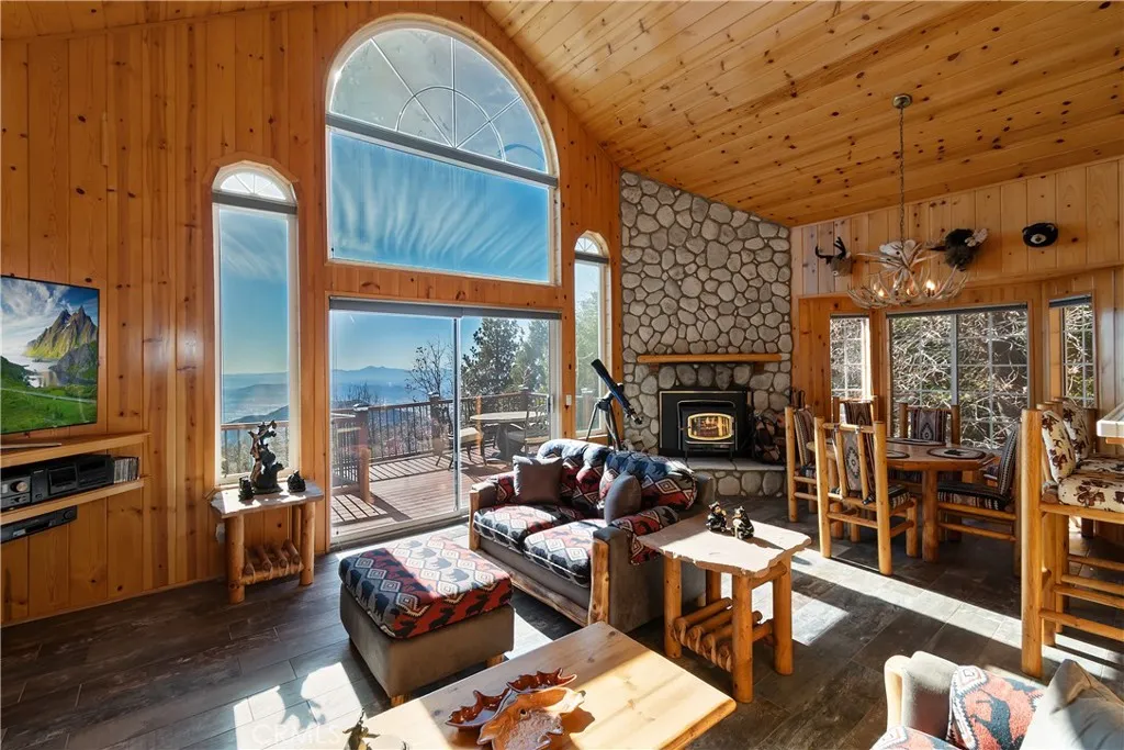 Open, Bright Living Room

Fireplace has been digitally altered